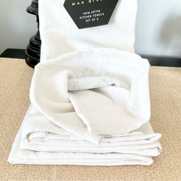 NWT Set of 2 LADY SKELETON Kitchen Towels - Picture 4 of 4